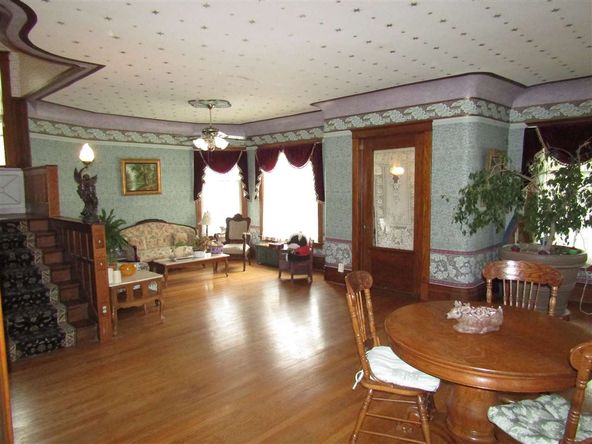825 E Court St, Janesville, WI 53545